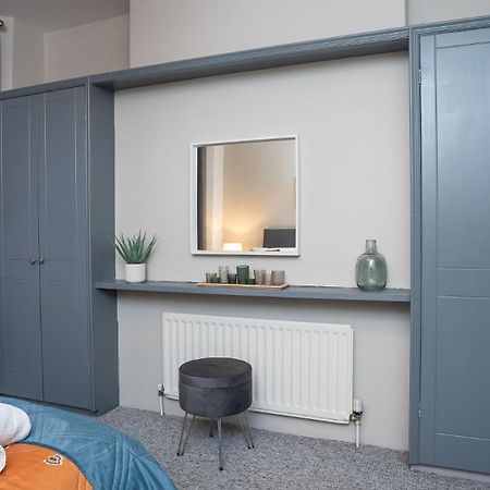 1 Bdr Apartment At Queens Uni By Belfast City Breaks Eksteriør billede