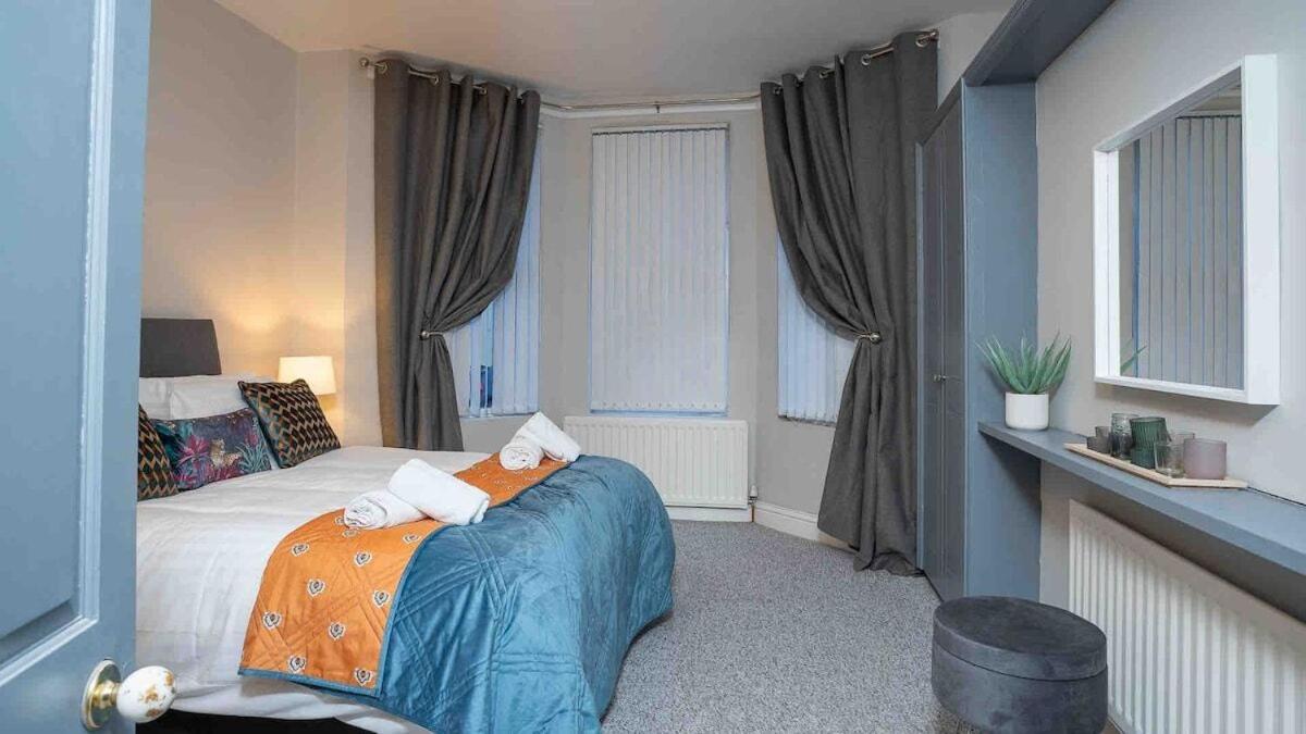 1 Bdr Apartment At Queens Uni By Belfast City Breaks Eksteriør billede